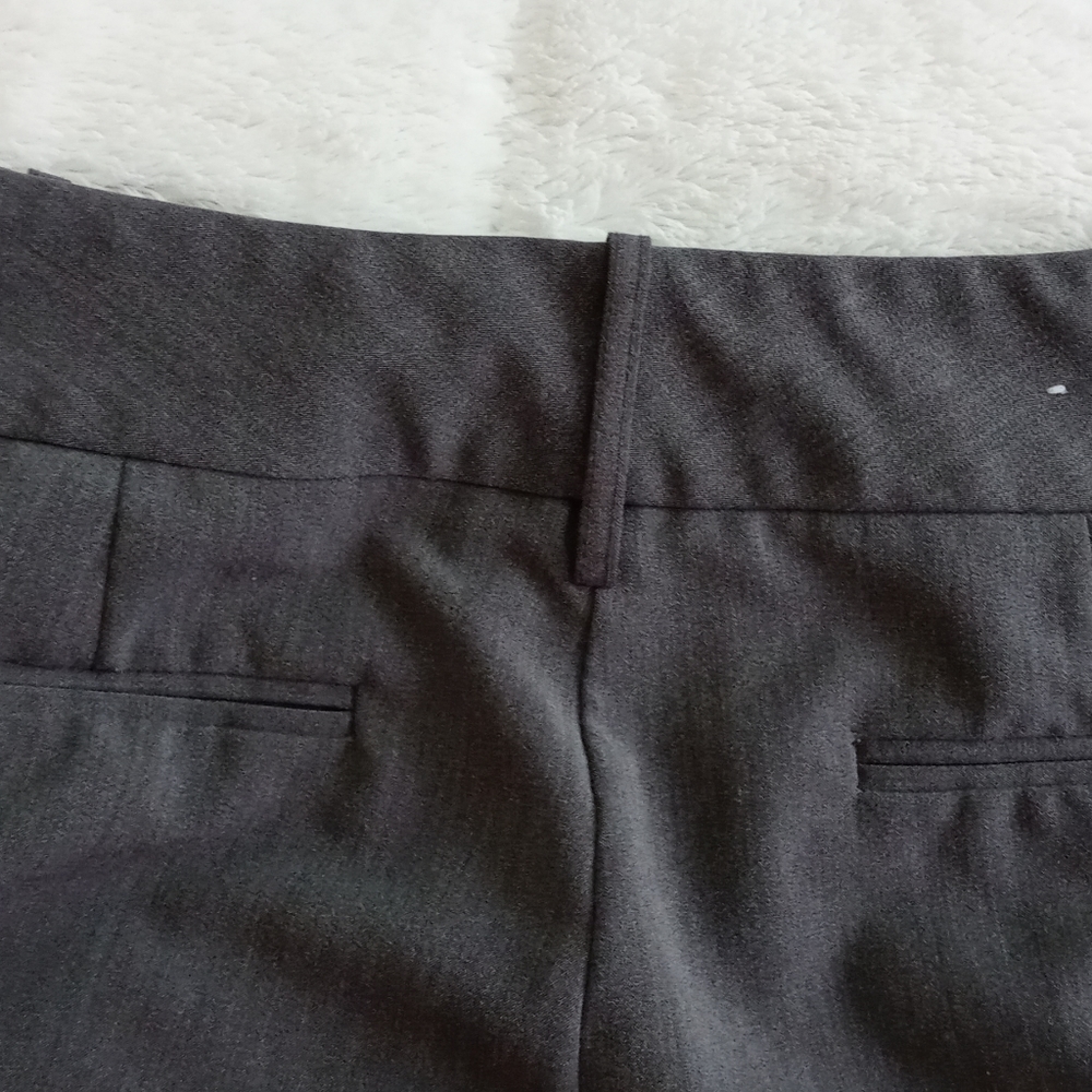 🔥3/$40🔥 Ellen Tracy Dress Capris - Picture 10 of 12